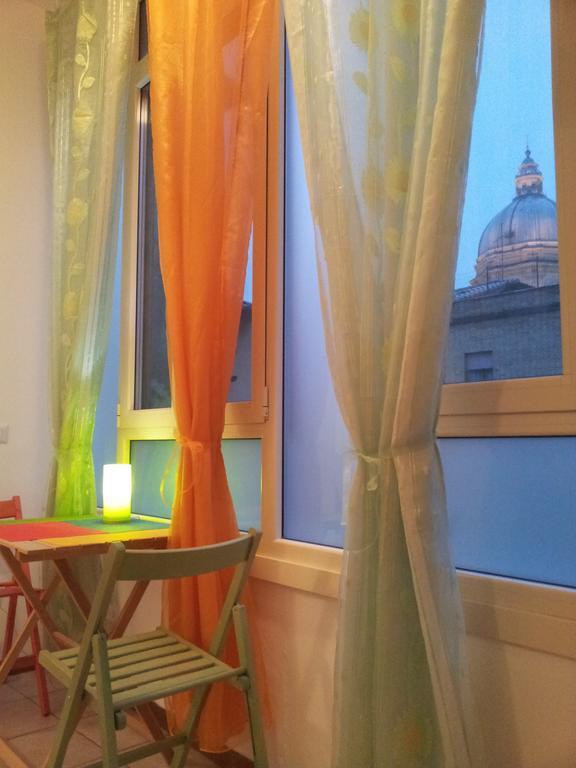 La Corte Degli Angeli Locazioni Turistiche Assisi Zimmer foto
